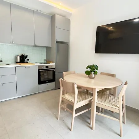 17 Pines Premium * 马卡尔斯卡