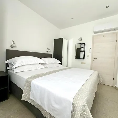 Lägenhet 17 Pines Premium Makarska