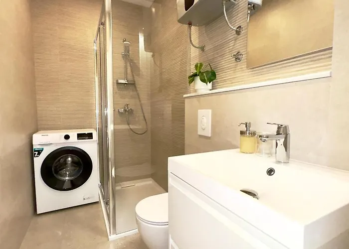 Apartment 17 Pines Premium